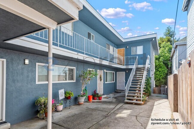 Foto del edificio - 3809 Buell St