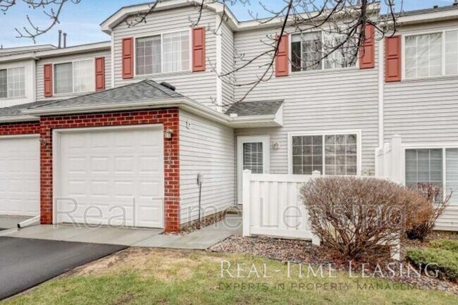 Building Photo - 15878 Firtree Ln