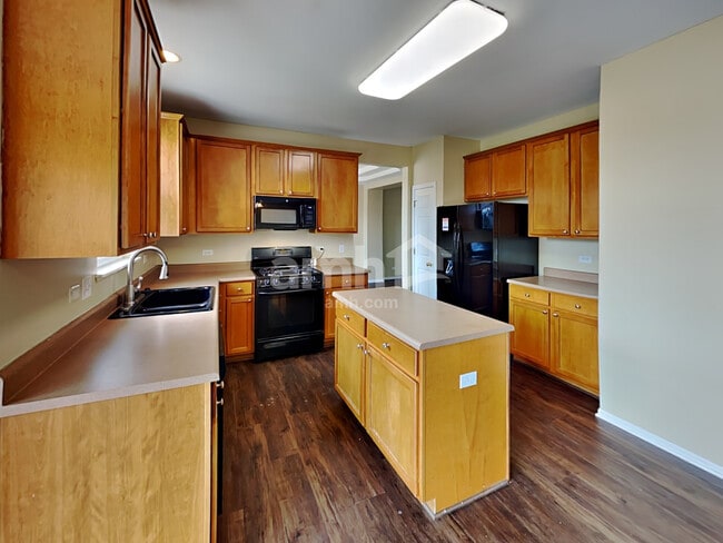 Building Photo - 2476 Deer Point Dr