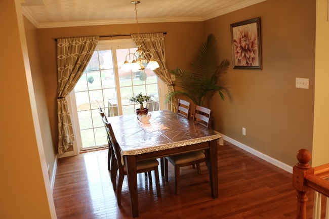 Photo - 7805 Howard St House