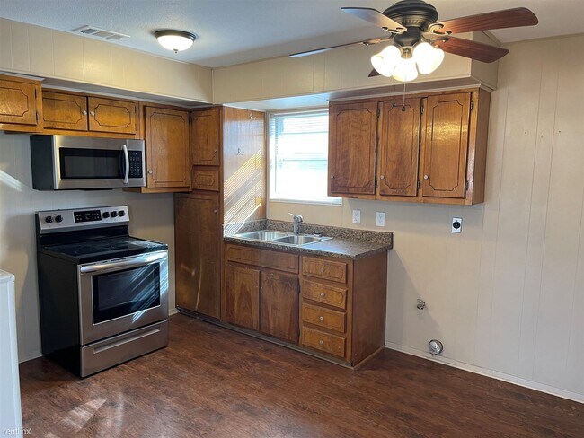 Foto del edificio - 2 br, 1 bath House - 506 Wood St