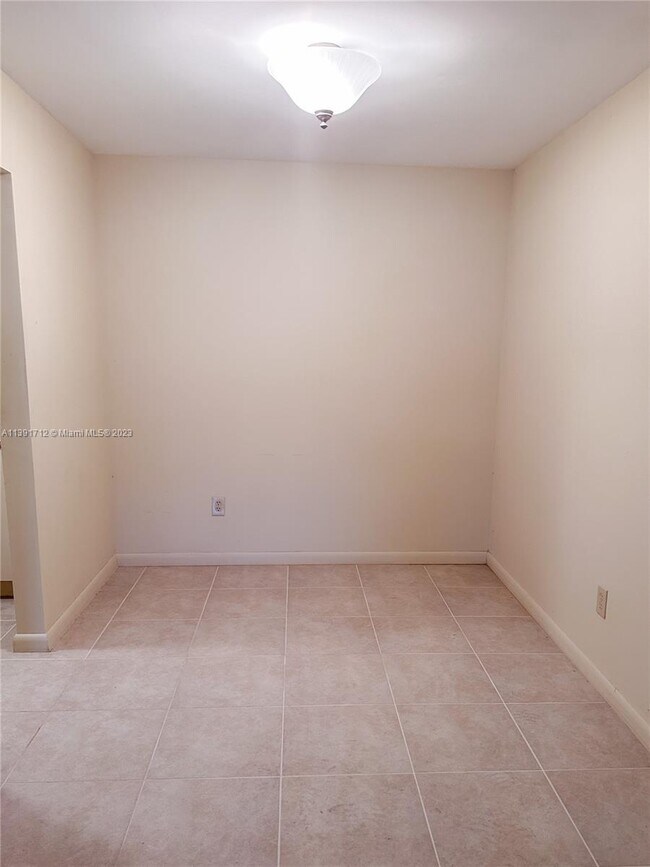 Building Photo - 7955 SW 86th St