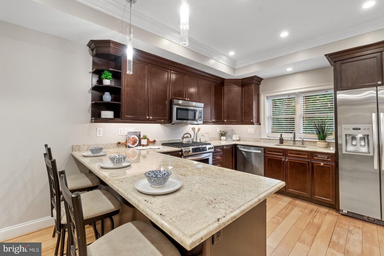 3303 Mueller St, Baltimore, MD 21224 Townhome Rentals in Baltimore MD