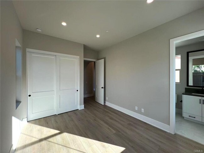 Foto del edificio - 118 Oakstone