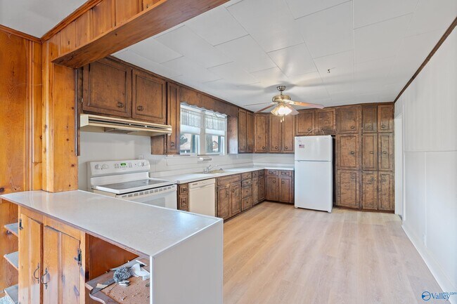 Foto del edificio - 2909 6th Ave SW