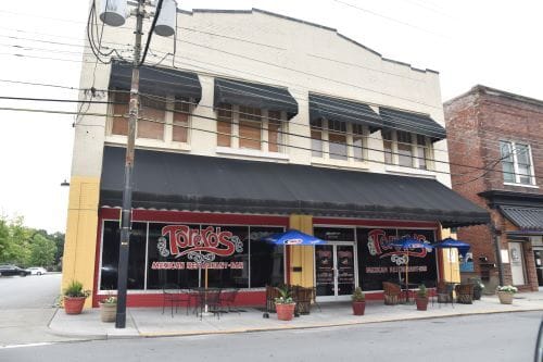 Building Photo - 112 N John St