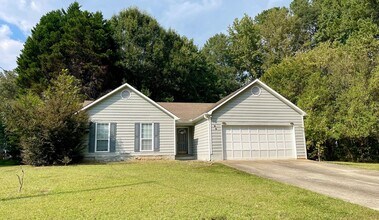 Building Photo - 99 Creek Cir