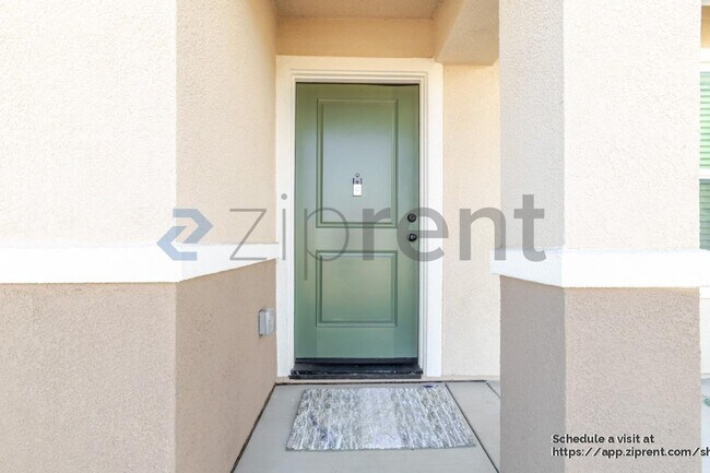 Foto del edificio - 12634 Rosefinch Wy