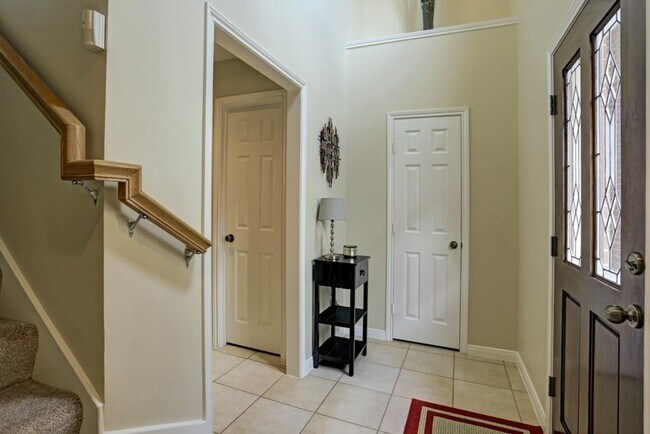 Foto del edificio - 2256 La Branch St