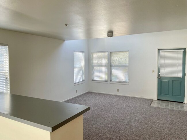 Foto del edificio - 2 Bedroom Near Downtown SLO and Cal Poly c...