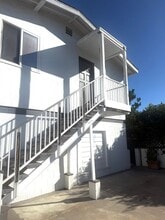 Building Photo - 1715 Chino St