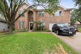 Building Photo - 2303 El Sol Dr