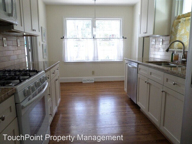 Foto del edificio - 2 br, 2 bath House - 5135 Chadwick Place