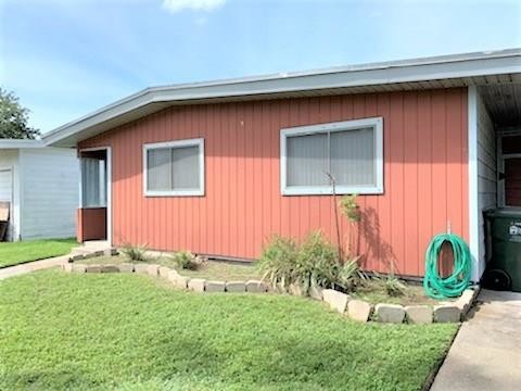 Building Photo - 4305 Amherst Dr
