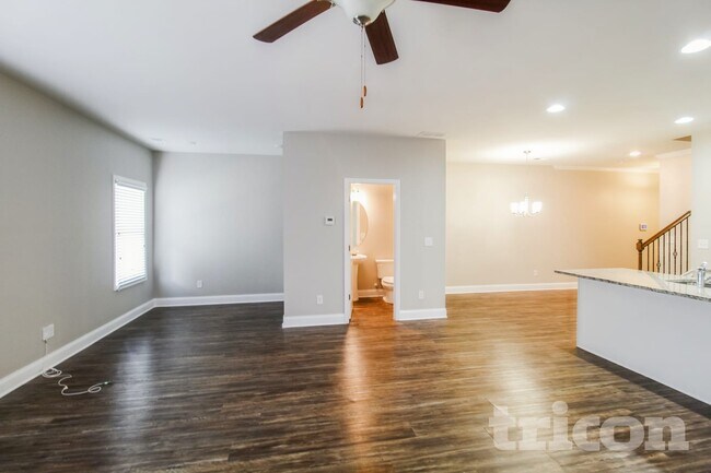 Building Photo - 589 Trickum Hill Dr