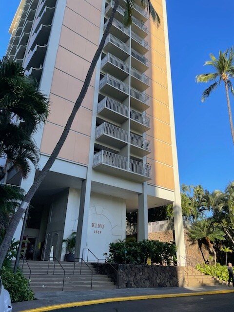 Foto del edificio - 1519 Nuuanu Ave