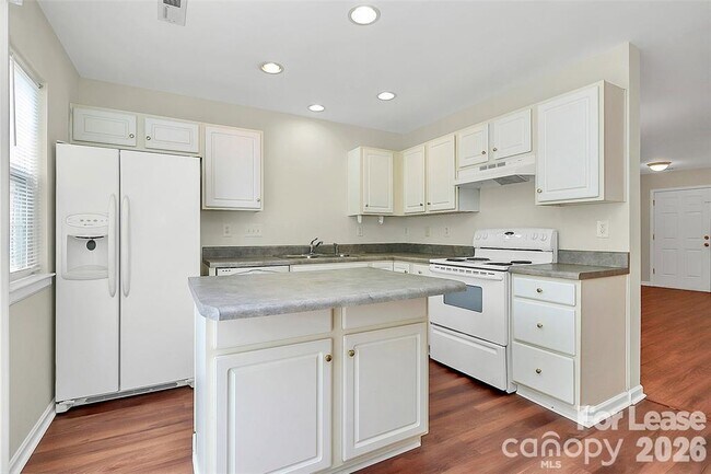 Foto del edificio - 411 Caddy St