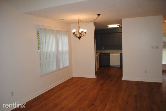 Building Photo - 2 br, 2 bath Apartment - 3122 Country Club Rd