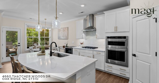 Foto del edificio - 4660 Thatcher Woods Dr