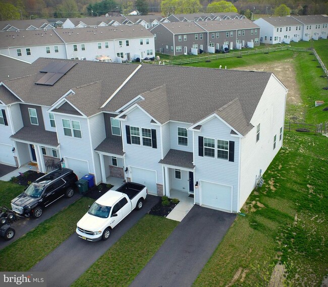 Building Photo - 200 Mazzeo Dr