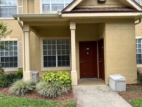 Building Photo - 837 Grand Regency Pointe