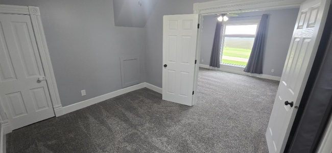 Building Photo - 10006 60th Ave SW