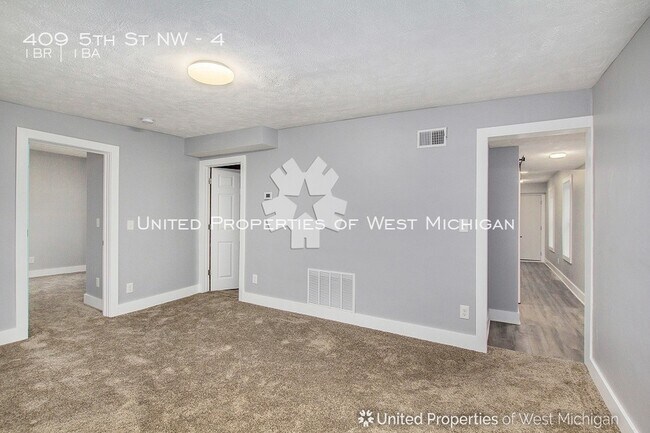 Foto del edificio - 409 5th St NW