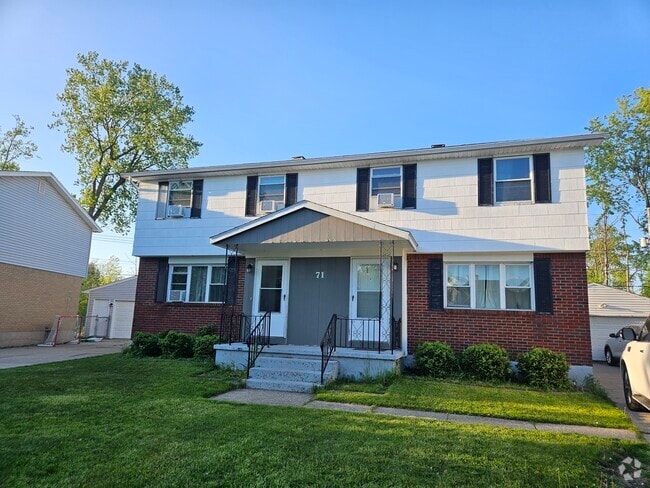 Building Photo - 71 Jeffrey Dr
