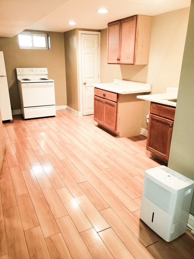 Foto principal - 36 Charlotte Dr