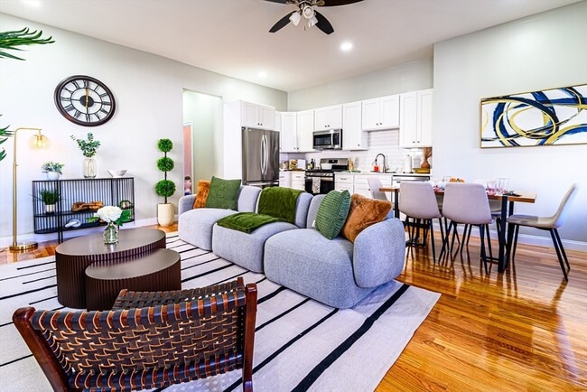 Building Photo - 30 Chestnut Ave