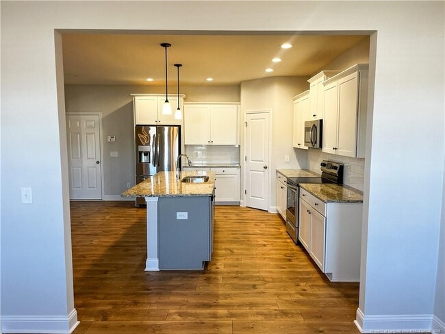 Foto del edificio - 155 Silk Oak Dr