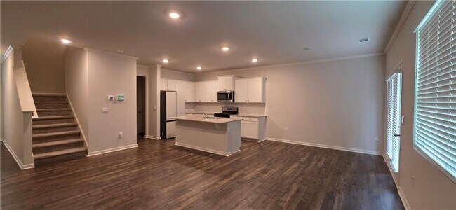 Foto del edificio - 3370 Greyton Dr