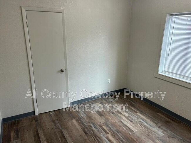 Foto del edificio - 862 N 5th St
