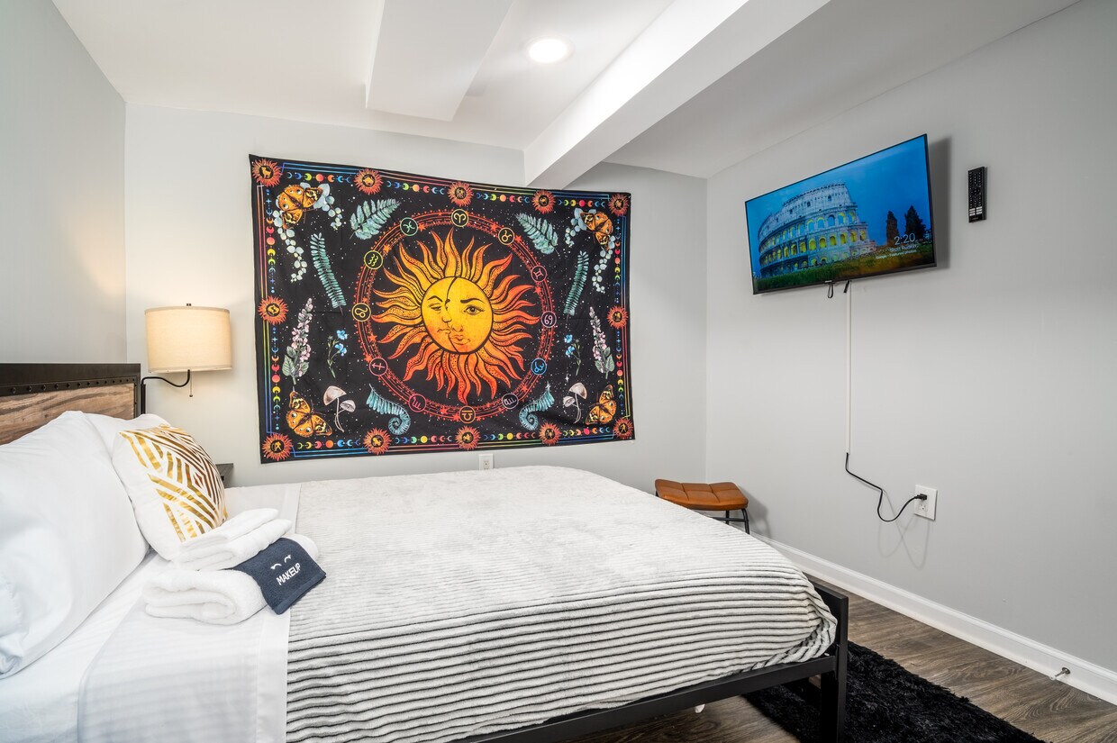 Bedroom 2 - 1224 Savannah Plz SE