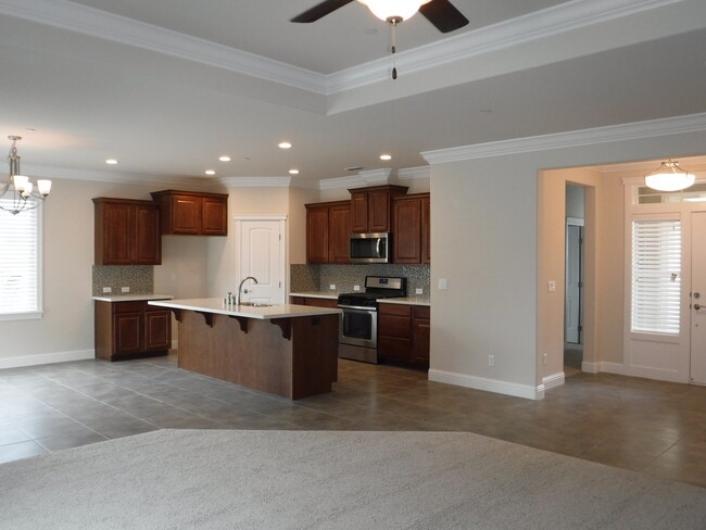 Building Photo - Beautiful Home In Highland Park