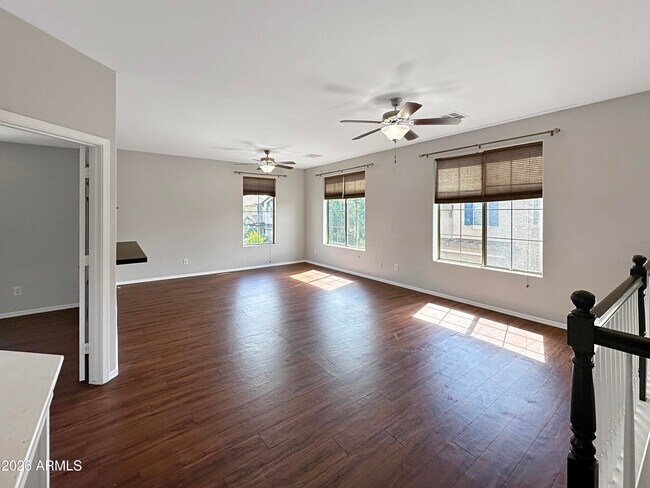 Building Photo - 3078 S Southwind Dr