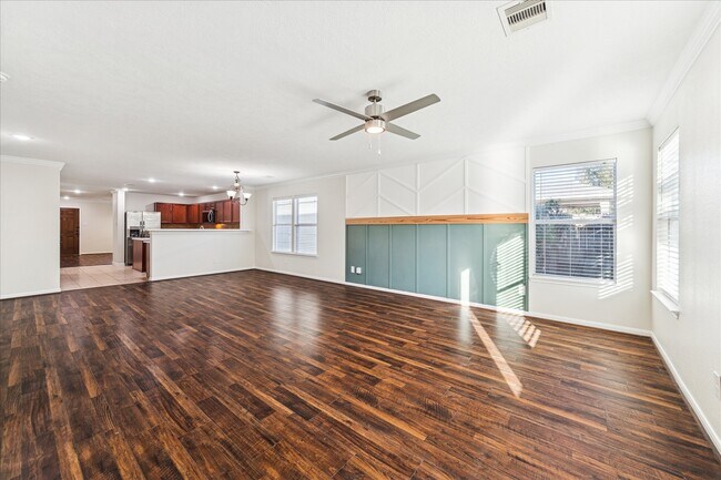 Foto del edificio - 16031 Heights Harvest Ln