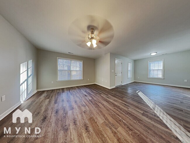 Foto del edificio - 1334 Reid St