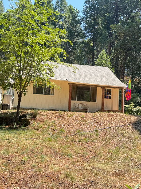 Foto del edificio - 2633 Crystal Springs Rd