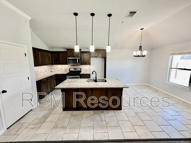 Building Photo - 9224 SW 48th Ter