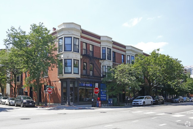 Building Photo - 1714-1716 N Wells St