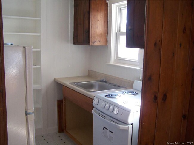 Building Photo - 3 N Sawyer Hill Rd