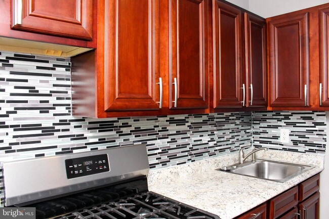 Foto del edificio - 1427 Morris Rd SE