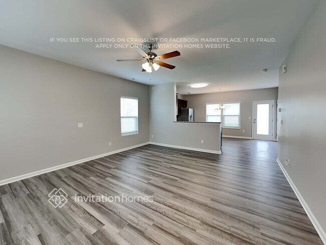 Building Photo - 516 Landis Oak Way