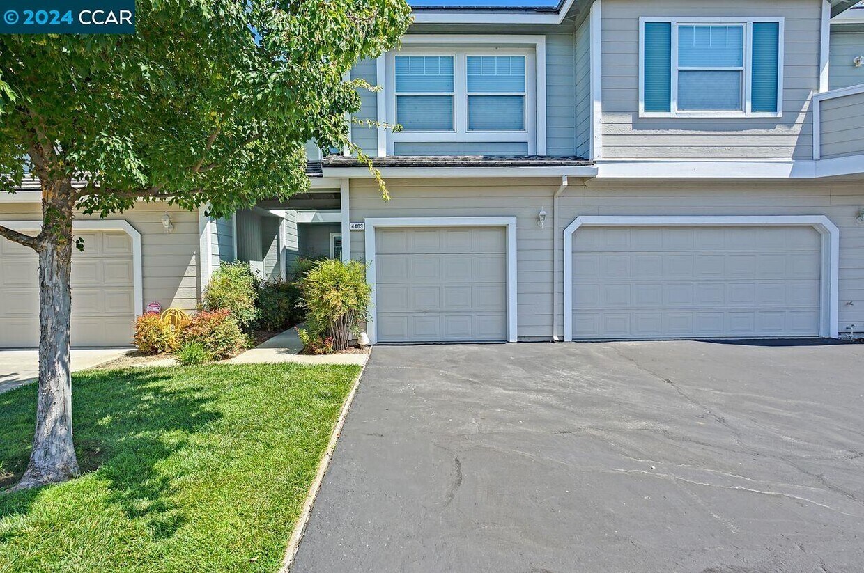 Foto principal - 4403 Coyote Cir