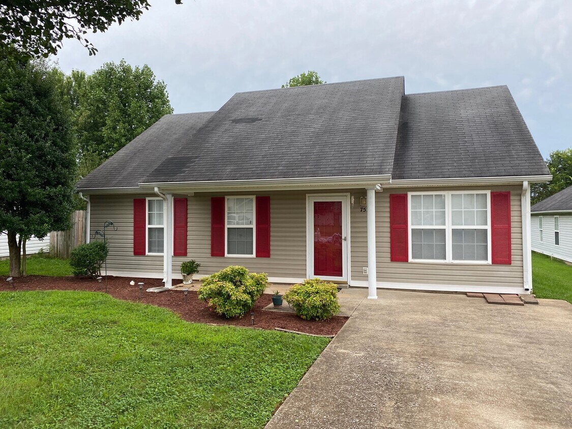 Primary Photo - 752 Jennings Ct