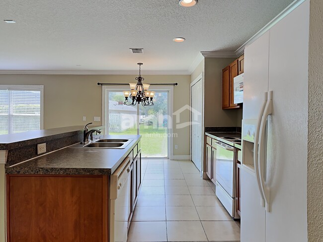 Building Photo - 1720 Portcastle Cir