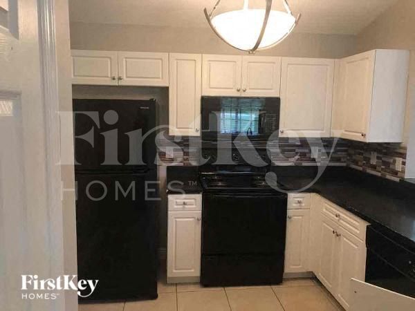 Foto del edificio - 3707 7th St W