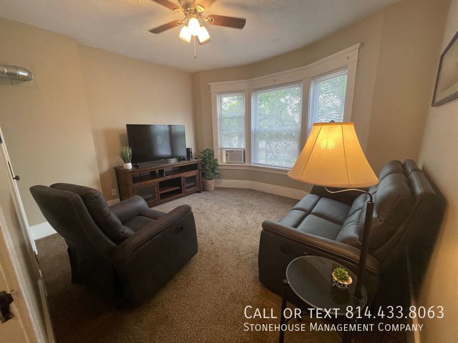 311 W 26th St Unit 2, Erie, PA 16508 Room for Rent in Erie, PA