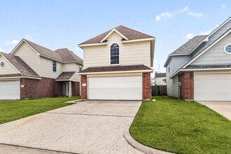 Building Photo - 11914 E Vita Cir